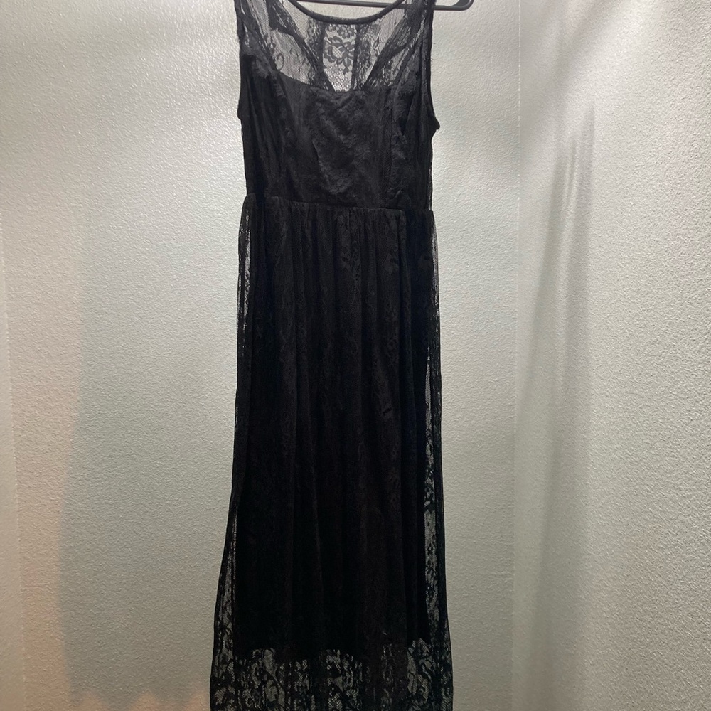 Elegant Black Lace Dress